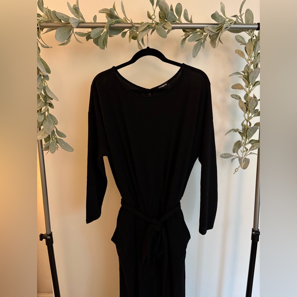 Express Jumpsuit - Picture 2 of 4